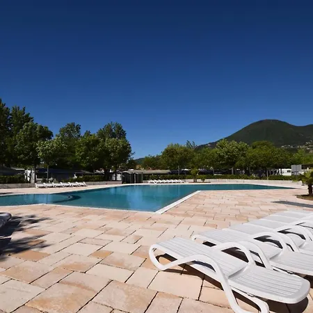 Samuel House-chantal-in Hilly Area - Happy Apartment Toscolano Maderno