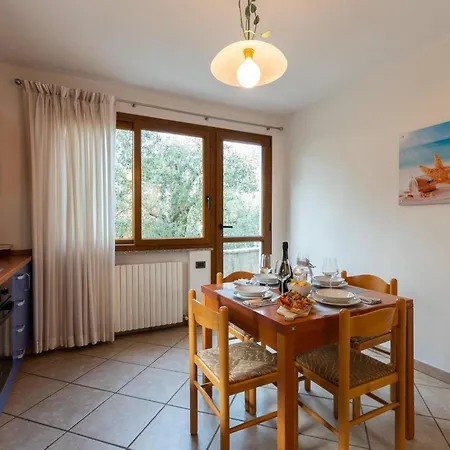 Apartment Samuel House-chantal-in Hilly Area - Happy Toscolano Maderno