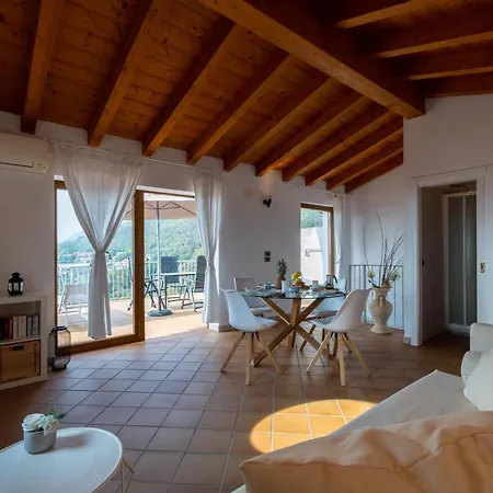 Samuel House-chantal-in Hilly Area - Happy Apartment Toscolano Maderno